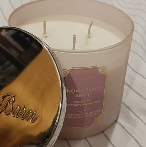 NWT! Bath & Body Works 3 Wick Candle